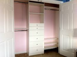 This armoire is tricked out with everything you need to really shake things up as a home mixologist—liquor, glasses, the works—by taking the basic linen closet, painting it inside and out, and giving it a stylish backsplash with smoky mirrored tiles. Can You Recommend A Closet Storage System