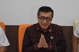Perkembangan kasus juliari dan satgas kejar harun masiku. Hindari Konflik Kepentingan Investigasi Kasus Harun Masiku Dirjen Imigrasi Dicopot Pikiran Rakyat Com