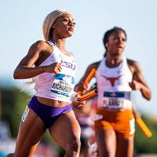 Richardson has been making a name for herself on the track, getting her start as a sprinter at louisiana state university (lsu). Sha Carri Richardson Female Athletes Female Sprinter Black Girl Fitness