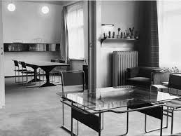 Metal kitchen tables from the 1940s and 1950s music. Vintage Photos Show What Furniture Looked Like 100 Years Ago