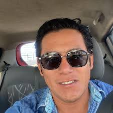 Where is a good restaurant in Chelem to have a whole baked fish?