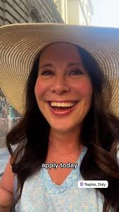 Here’s why I left Zanzibar (suddenly) for Napoli (spending my first day  ever here today!)