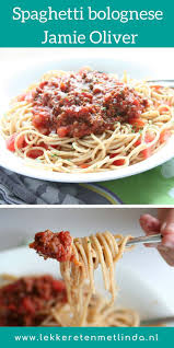 Spaghetti bolognese is a classic, but pippa told us about her food memory of eating it in luigi's restaurant in devon. Pin Op Pasta Rijst