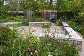 The Cloudy Bay Garden Designed By The Rich Brothers Gold Medal At The Rhs Chelsea Flower Show Garden Design Plans Chelsea Flower Show Chelsea Flower
