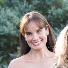 Lisa Poladian Email & Phone Number