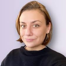 Michelle Cauchi's Instagram, Twitter & Facebook