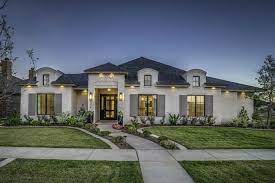 This may range from 10 percent to 15 percent, depending on the company and the services they provide. The Best Custom Homes Builders In Lubbock