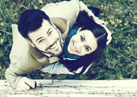 Mai iubi numai pe mine nu are ti am spus nici un rost acum ma faci sa ma simt prost eu nu te mai iubesc deloc nu pot mima ceva in loc ai avut credit si am fost corect am fost barbatul tau perfect nu esti frumoasa sau desteapta nu esti fidela si nici curata in cercul tau de admiratori esti ca o. 20 De Lucruri Simple De Ce Te Iubesc