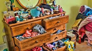 Don't begin cleaning until you have all of your supplies in your room. How To Clean A Messy Room Quickly Dengarden