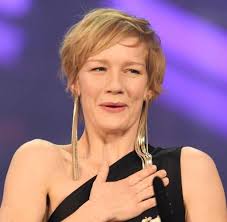 Actress sandra huller is photographed for grazia magazine on may 16, 2016 in cannes, france. Sandra Huller Musste Fur Fack Ju Gohte Angst Uberwinden Welt