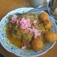 Sama seperti kalo hari raya idul fitri. Katupek Gulai Tunjang 10 Visitors