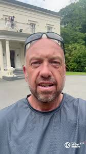 Neil Howard (@neil.howard69)