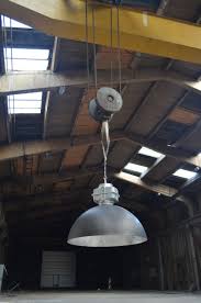Cool Die Hangelampe Im Industriedesign Mobel Landhausstil Design Leuchten Landhausstil