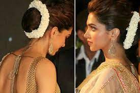 10 Gorgeous Gajra Hairstyles To Dazzle At Your Bestie S Wedding Bridal Hair Buns Bun Hairstyles For Long Hair Gajra Hairstyles