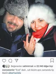 Eser Yenenler Den Askina Surpriz Eser Yenenler Sevgilisi Berfu Yildiz A Evlenme Teklif Etti Takvim