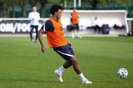 Jules koundé (born 12 november 1998) is a french footballer who plays as a centre back for spanish club sevilla fc. Jules Kounde Admits Desire To Join Even Bigger Club Than Sevilla The Joint Online Latest News Website