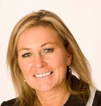 Lynne Peacock's Instagram, Twitter & Facebook