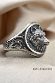 Mens Silver Wolf Ring Wolf Head Men Ring Oxidized Men Wolf Etsy In 2020 Rings For Men Wolf Ring Mens Accessories Necklace