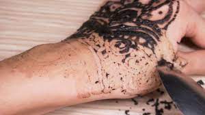 Think of it as a temporary tattoo. How To Do A Henna Tattoo 15 Steps With Pictures Wikihow