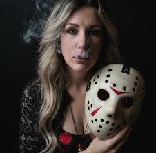 Can you park at Jerry's Pub to get