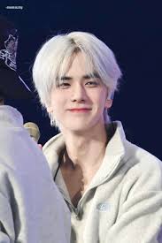 Young Hoon 'THE BOYZ'‎