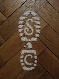 Christmas Santa Claus Elf Footprint Boot Footsteps Stencil Stop Here Sign Ebay Christmas Traditions Santa Claus Elves Christmas Signs