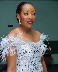 Check out their videos, sign up to chat, and join their community. Simi Was Beyond Breathtaking In Her 5 Wedding Outfits