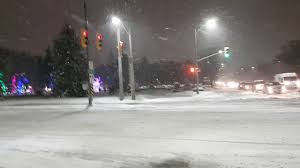 Does anyone know a place you can go tubing in windsor canada around feb. Big Winter Storm 2017 In Windsor Ont Canada Dec 14 2017 Youtube