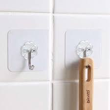 Gunakan alat gantungan baju yang bisa kamu tempelkan di dinding atau belakang pintu kamar mandi. Gantungan Serbaguna Kamar Mandi Tidur Hanger Baju Handuk Pintu Dinding Terbaru Agustus 2021 Harga Murah Kualitas Terjamin Blibli