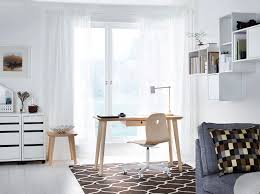 Arbeits In Wohnungsverhaltnisse In 2020 Wohnzimmer Schreibtisch Wohnung Schreibtisch Im Schlafzimmer
