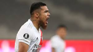 Paulo césar díaz huincales (hu); Paulo Diaz Le Aguo La Fiesta A Athletico Paranaense As Chile
