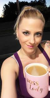 Good morning my EST CCC friends! Hope you had sweet dreams last night!  Wishing you all a beautiful day ☕️👍🏻🌸💕