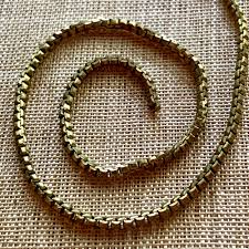 Cadena de escalera vintage, latón