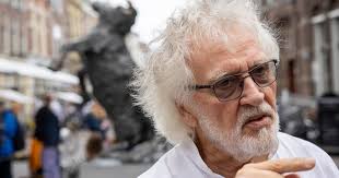 Iconische striptekenaar neemt afscheid van Kamper Stripspektakel: 'Zonder  hem was het nooit zo groot geworden'