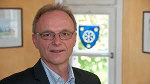 Rassistische Parolen im Aßlinger Maibaumstüberl