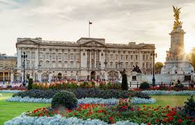 Buckingham palace is ranked #3 out of 21 things to do in london. Most Expensive House In The World