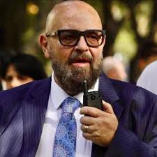 Premierul Ilie Bolojan a semnat decizia de eliberare din functia de  presedinte ANPC a dlui Cristian -Victor Popescu Piedone, dupa analiza  actelor primite de la ANPC si DNA din care rezulta ca