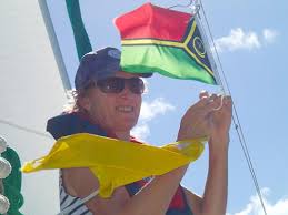 In 1977 a flag of almost the same colours and symbolism as the future national flag was designed by local artist kalontas malon and adopted by the vanua'aku pati. Suan In Der Inselwelt Von Vanuatu