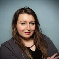 Elizabeth Jimison's Instagram, Twitter & Facebook