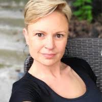 Amy Woolsey Email & Phone Number