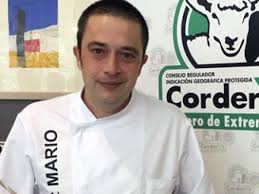 El chef Mario Rodríguez gana el IX Premio Espiga Corderex-Caja Rural de  Extremadura
