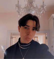 GETTING TO KNOW THE 2023-24 EARTH AMBASSADORS