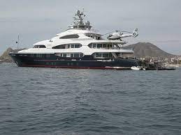Maybe you would like to learn more about one of these? Golfer Greg Norman S Yacht In Front Of Villa La Estancia Yacht Boat Yacht Yacht Design