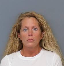 Denise Shifflett's Instagram, Twitter & Facebook