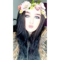 Abbie Arrowsmith's Instagram, Twitter & Facebook