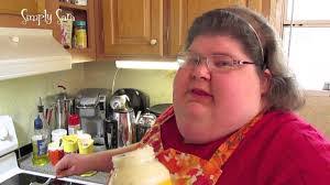 Sara Kitchen's Instagram, Twitter & Facebook