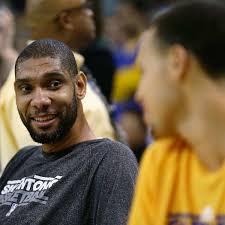 World unites to roast Curry fan for mind-numbing Tim Duncan attack