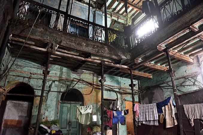 Boarding Houses that still are carrying the history - Anandabazar