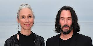 After a decade, keanu reeves is in a serious relationship. Keanu Reeves Apparent New Relationship Has Fans Excited
