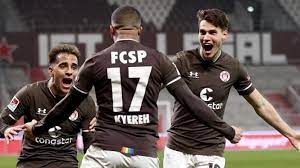So tense, it shut down germany's second biggest city for a week. Fussball Pleite Beim Fc St Pauli Hsv Nur Noch Tabellenvierter Sport Sz De